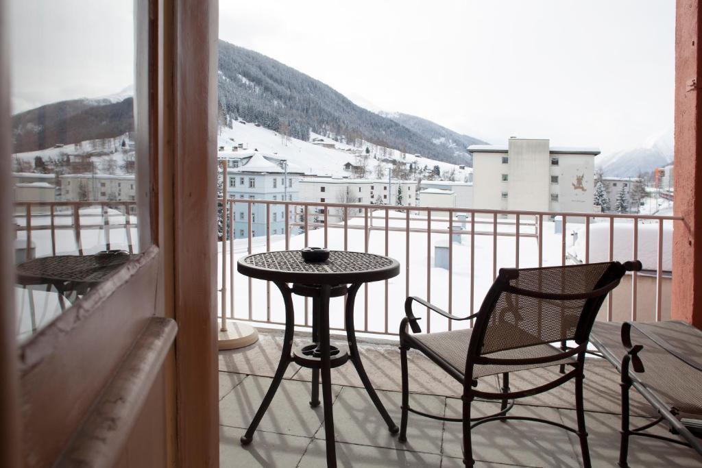 Hotel Ochsen By Mountain Hotels Davos Exterior photo